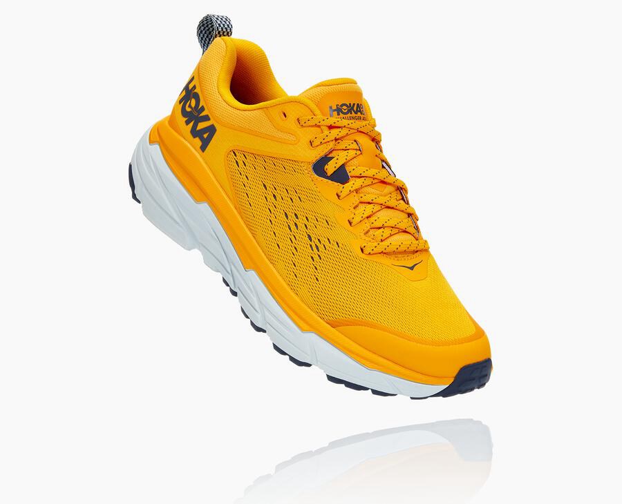 Tenis Trail Hoka One One Masculino Amarelas - Challenger Atr 6 - 439-HWUEIT